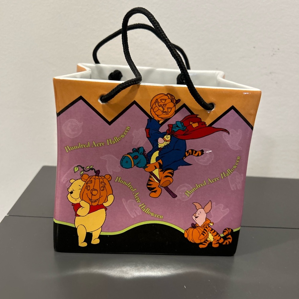 Disney Winnie the Pooh Ceramic Bag with Black and White Accents